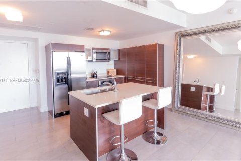 Купить кондоминиум в Майами, Флорида 2 спальни, 100.71м2, № 2034983 - фото 6