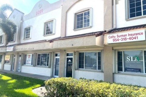 Propiedad comercial en venta en Davie, Florida № 2035665 - foto 16
