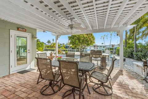 Casa en venta en Holmes Beach, Florida, 2 dormitorios, 121.52 m2 № 2101964 - foto 14