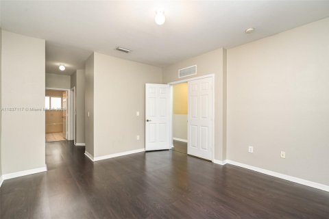 Townhouse in Homestead, Florida 4 bedrooms, 191.19 sq.m. № 1823723 - photo 7
