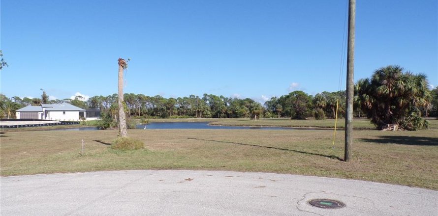 Land in Punta Gorda, Florida № 1555874