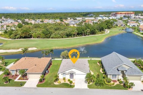 House in Punta Gorda, Florida 2 bedrooms, 128.39 sq.m. № 1803084 - photo 20
