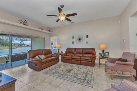 House in Punta Gorda, Florida 2 bedrooms, 128.39 sq.m. № 1803084 - photo 7