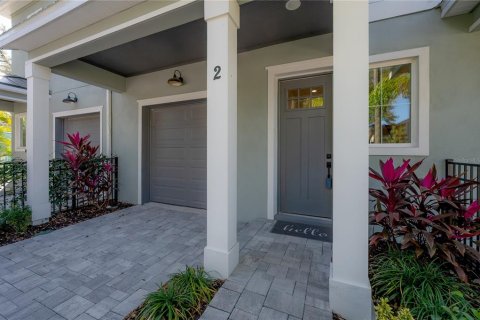 Touwnhouse à vendre à Tampa, Floride: 3 chambres, 189.06 m2 № 2200340 - photo 7