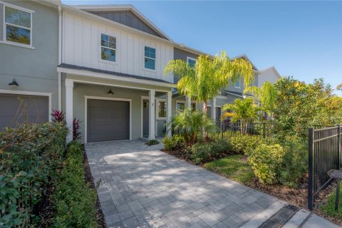 Touwnhouse à vendre à Tampa, Floride: 3 chambres, 189.06 m2 № 2200340 - photo 1