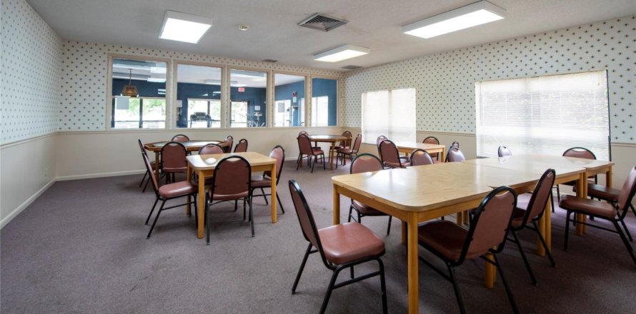 Condo in Tamarac, Florida, 2 bedrooms № 1040658