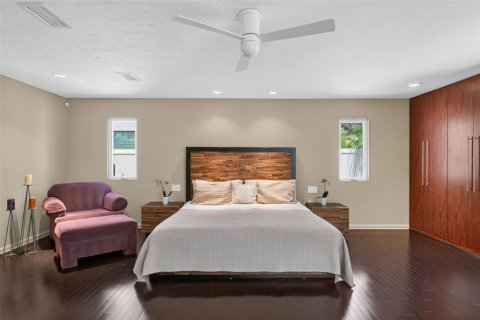 Villa ou maison à vendre à Sarasota, Floride: 4 chambres, 341.42 m2 № 2312405 - photo 29