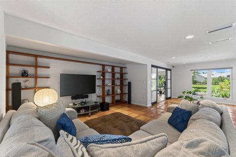 Villa ou maison à vendre à Sarasota, Floride: 4 chambres, 341.42 m2 № 2312405 - photo 10