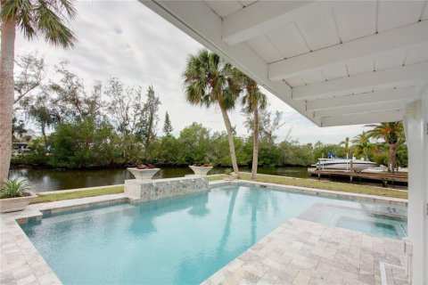 Villa ou maison à louer à Sarasota, Floride: 4 chambres, 222.22 m2 № 1724968 - photo 10