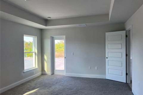 House in Port Charlotte, Florida 4 bedrooms, 201.51 sq.m. № 1342669 - photo 7