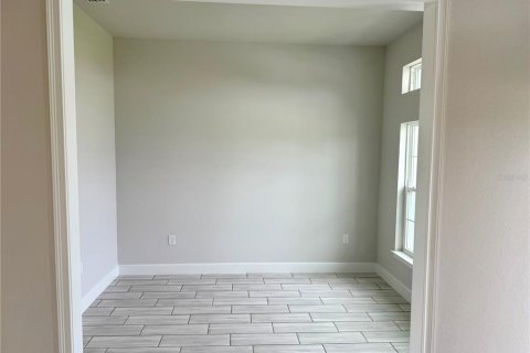 House in Port Charlotte, Florida 4 bedrooms, 201.51 sq.m. № 1342669 - photo 18