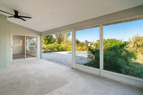 Villa ou maison à vendre à Rotonda, Floride: 3 chambres, 147.34 m2 № 1507946 - photo 30