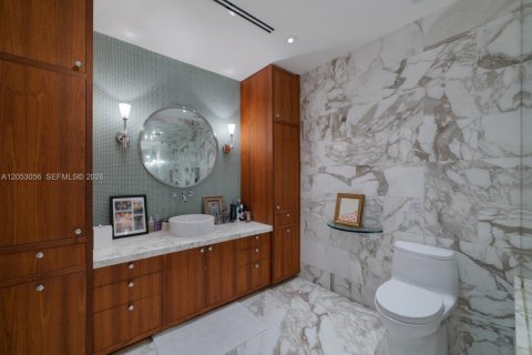 Condo in Miami Beach, Florida, 3 bedrooms № 2180071 - photo 26