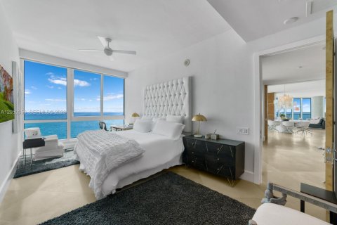 Condo in Miami Beach, Florida, 3 bedrooms № 2180071 - photo 29