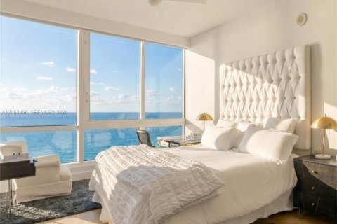 Condo in Miami Beach, Florida, 3 bedrooms № 2180071 - photo 30
