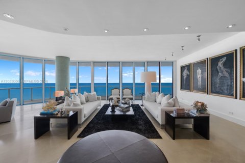 Condo in Miami Beach, Florida, 3 bedrooms № 2180071 - photo 5