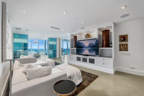 Condo in Miami Beach, Florida, 3 bedrooms № 2180071 - photo 20