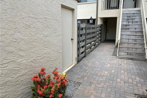 Condo in Clearwater, Florida, 2 bedrooms  № 1898855 - photo 2