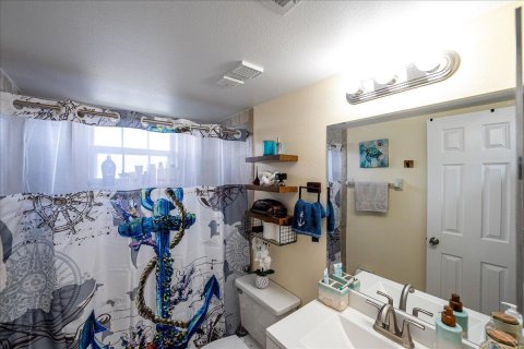 Condominio en venta en Port St. Lucie, Florida, 2 dormitorios, 72.65 m2 № 2077879 - foto 13