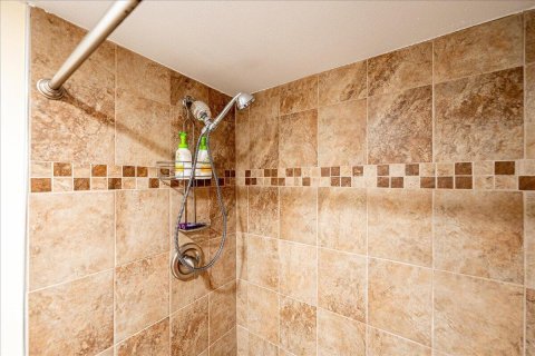 Condominio en venta en Port St. Lucie, Florida, 2 dormitorios, 72.65 m2 № 2077879 - foto 24