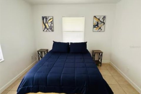 Duplex in Tampa, Florida 2 bedrooms, 132.01 sq.m. № 1909065 - photo 9