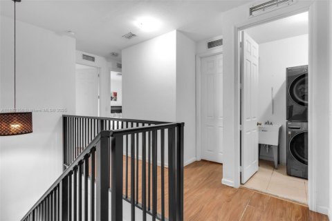 Adosado en venta en Cutler Bay, Florida, 4 dormitorios, 204.48 m2 № 1930898 - foto 20