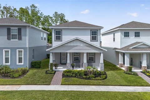 House in Apopka, Florida 3 bedrooms, 197.7 sq.m. № 2356619