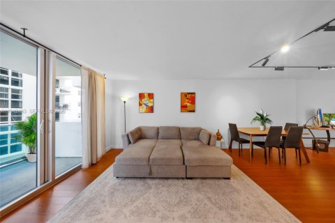 Condominio en venta en Miami Beach, Florida, 1 dormitorio, 77.76 m2 № 2170068 - foto 21