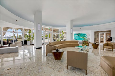 Condominio en venta en Miami Beach, Florida, 1 dormitorio, 77.76 m2 № 2170068 - foto 13