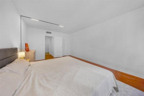 Condominio en venta en Miami Beach, Florida, 1 dormitorio, 77.76 m2 № 2170068 - foto 27