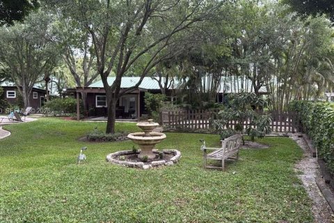 Villa ou maison à vendre à Wellington, Floride: 8 chambres № 2170801 - photo 9