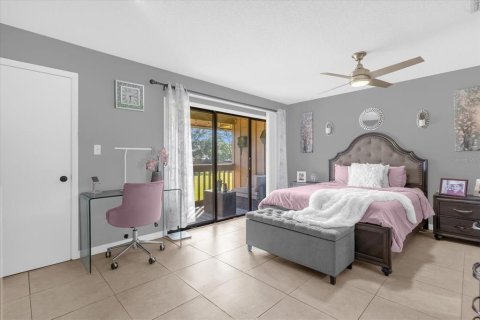 Townhouse in Lake Mary, Florida 3 bedrooms, 150.32 sq.m. № 1878137 - photo 13