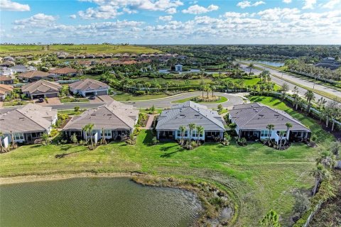 Villa ou maison à vendre à Bradenton, Floride: 2 chambres, 142.42 m2 № 2149333 - photo 25