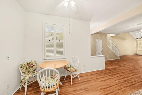 Townhouse in Largo, Florida 3 bedrooms, 166.48 sq.m. № 2210073 - photo 7