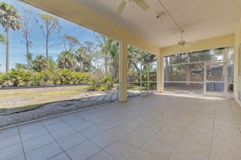 Casa en venta en Englewood, Florida, 3 dormitorios, 195.19 m2 № 1652287 - foto 12
