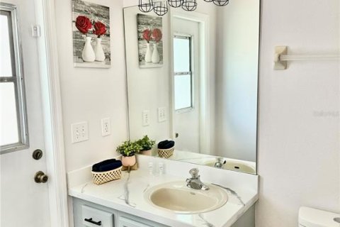 Casa en venta en Davenport, Florida, 5 dormitorios, 169.55 m2 № 1869508 - foto 13