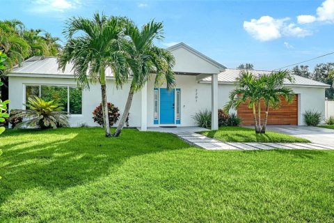 Casa en Sarasota, Florida 4 dormitorios, 210.61 m2 № 2433326