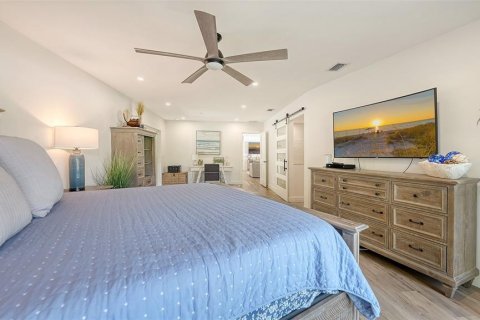 Casa en venta en Sarasota, Florida, 4 dormitorios, 210.61 m2 № 2433326 - foto 28