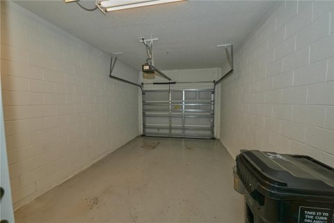 Townhouse in Orlando, Florida 3 bedrooms, 151.9 sq.m. № 2400301 - photo 9