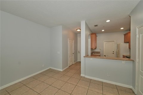 Townhouse in Orlando, Florida 3 bedrooms, 151.9 sq.m. № 2400301 - photo 12
