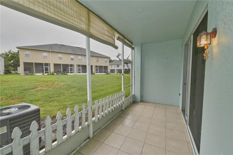 Townhouse in Orlando, Florida 3 bedrooms, 151.9 sq.m. № 2400301 - photo 19