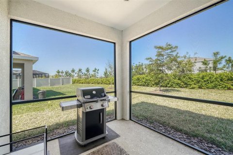 House in Bradenton, Florida 4 bedrooms, 189.99 sq.m. № 1573594 - photo 13