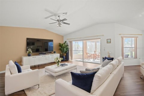 Купить виллу или дом в Лисбург, Флорида 8 комнат, 166.3м2, № 2213990 - фото 9