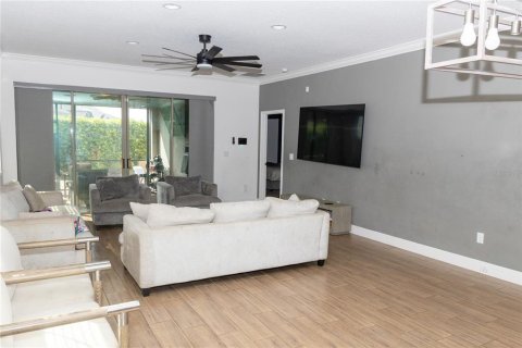 Villa ou maison à vendre à Saint Cloud, Floride: 5 chambres, 253.81 m2 № 2312302 - photo 3