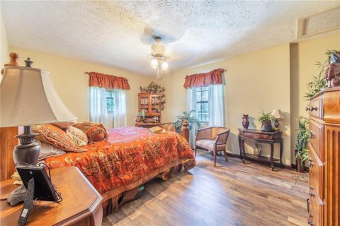 House in Babson Park, Florida 3 bedrooms, 237.74 sq.m. № 1873735 - photo 14