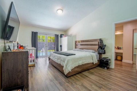 Купить виллу или дом в Майами, Флорида 4 спальни, 189.99м2, № 2068565 - фото 30