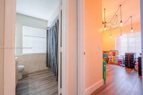 Купить виллу или дом в Майами, Флорида 4 спальни, 189.99м2, № 2068565 - фото 16