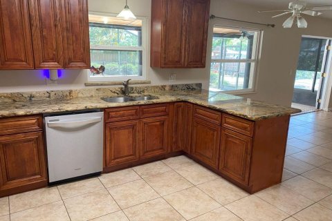 Casa en venta en Longwood, Florida, 4 dormitorios, 180.04 m2 № 1816222 - foto 17