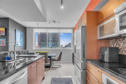 Condo in Miami, Florida, 2 bedrooms  № 1730822 - photo 9