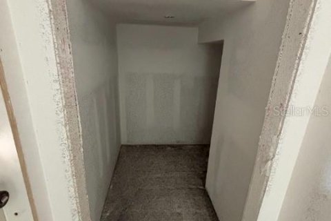 Купить виллу или дом в Нью-Смирна-Бич, Флорида 3 комнаты, 285.58м2, № 1725686 - фото 14